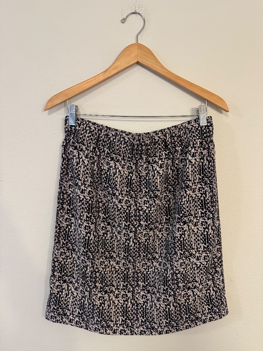 Ann Taylor Navy Lavender White Abstract Print Pull On Pencil Skirt Women's Size